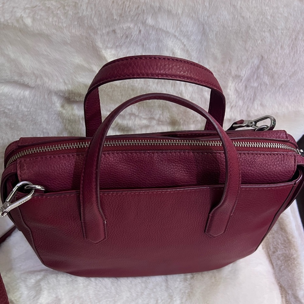 Ecco leather purse
